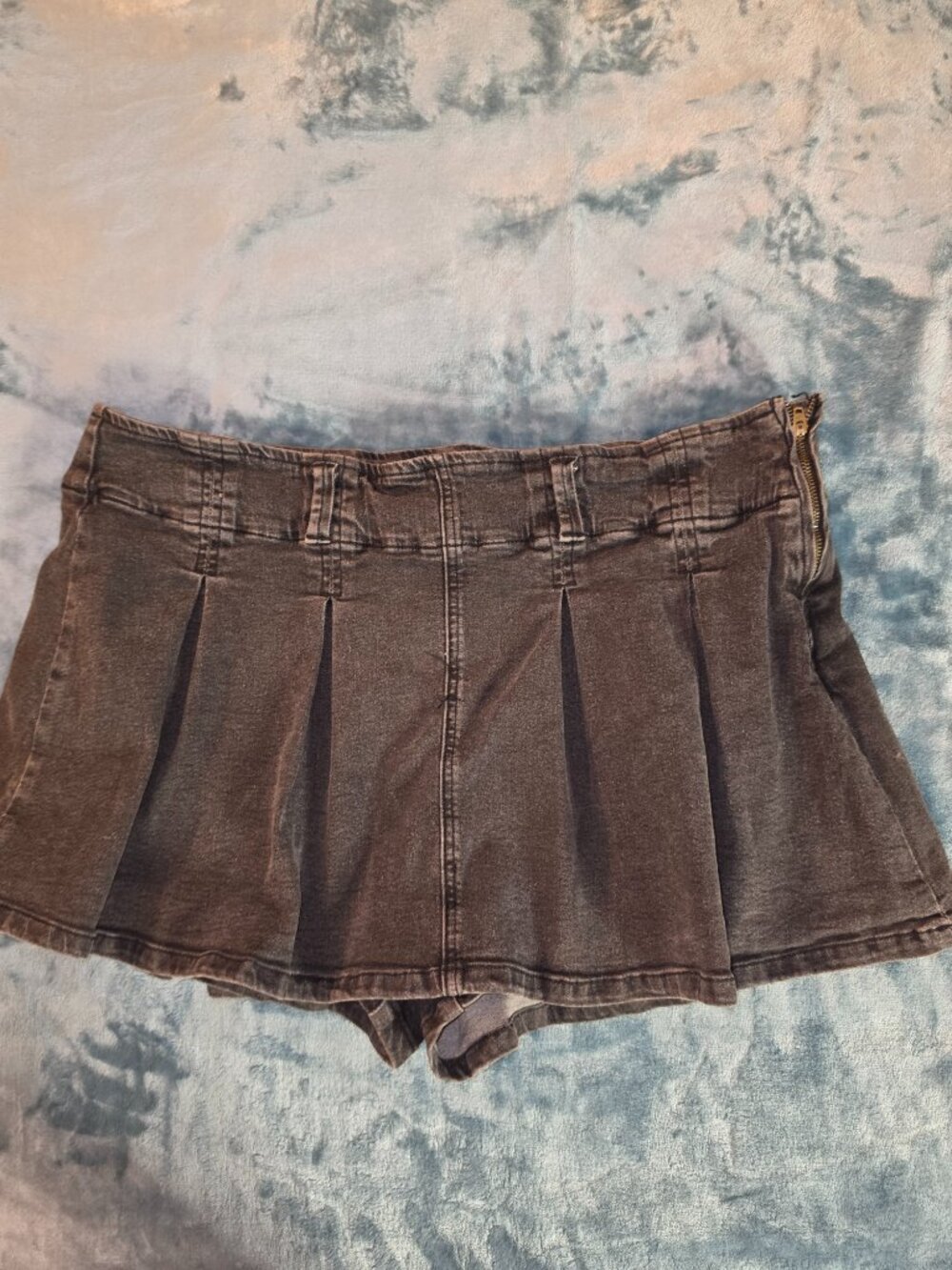 Micro Mini Pleated Skort - Black Wash - Picture 5 of 7